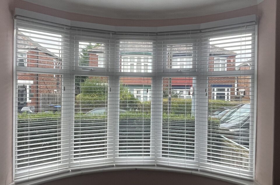 Bay Window Venetian Blinds